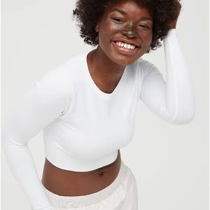 aerie offline seamless white workout crop top